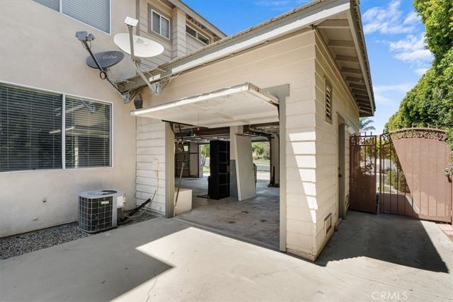 1584 Meadowlark, Corona, CA 92881