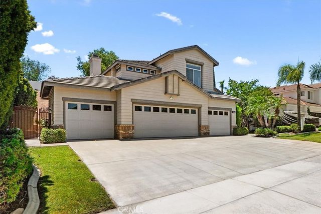 1584 Meadowlark, Corona, CA 92881