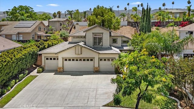 1584 Meadowlark, Corona, CA 92881