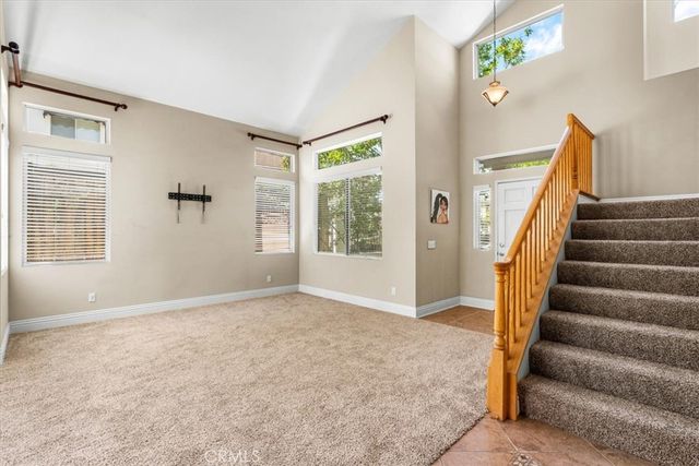 1584 Meadowlark, Corona, CA 92881