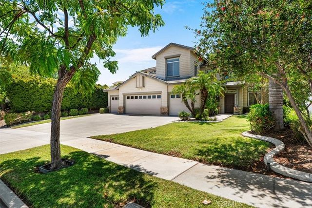 1584 Meadowlark, Corona, CA 92881