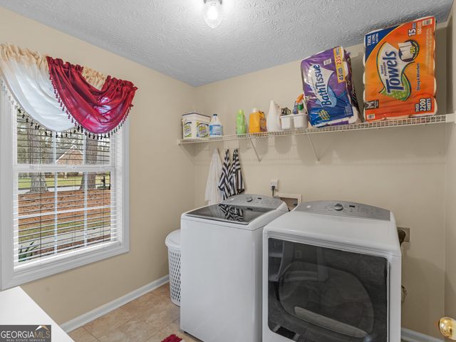 105 Alexander Drive, Mcdonough, GA 30252