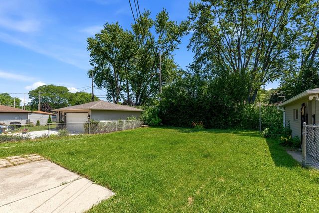 6540 N 91st STREET, Milwaukee, WI 53224