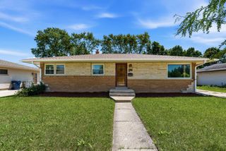 6540 N 91st STREET, Milwaukee, WI 53224