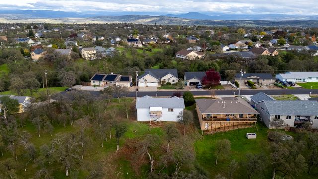 19651 Valley Ford Drive, Cottonwood, CA 96022