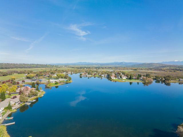 19651 Valley Ford Drive, Cottonwood, CA 96022