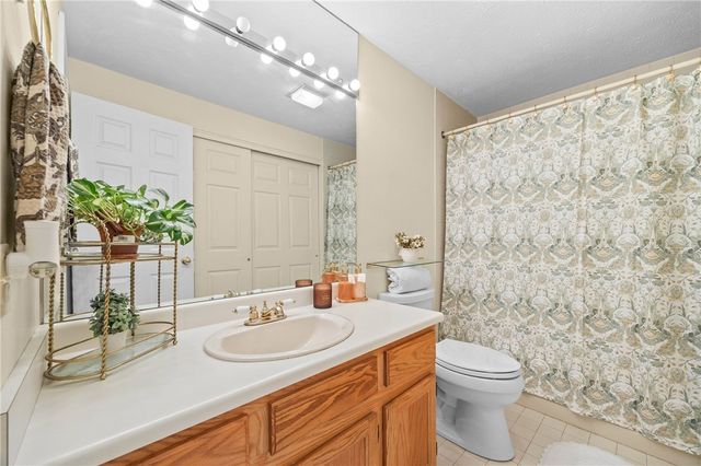 291 Creighton Lane, Greece, NY 14612