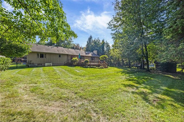 291 Creighton Lane, Greece, NY 14612