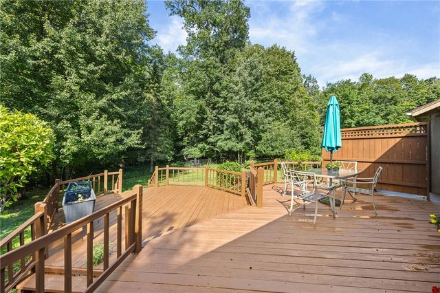 291 Creighton Lane, Greece, NY 14612