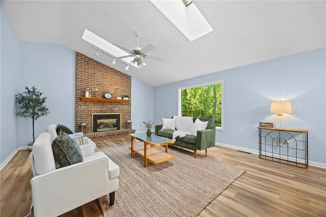 291 Creighton Lane, Greece, NY 14612