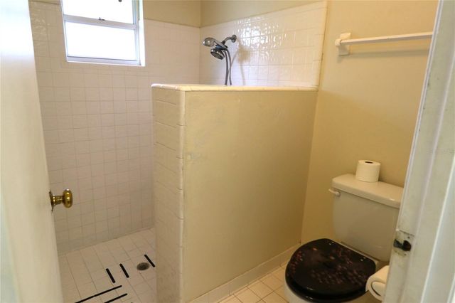 1023 REDBUD CIRCLE, Plant City, FL 33563