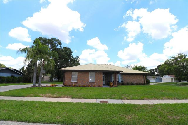 1023 REDBUD CIRCLE, Plant City, FL 33563