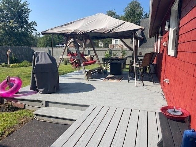5 Linda Dr, Belmont, NH 03220