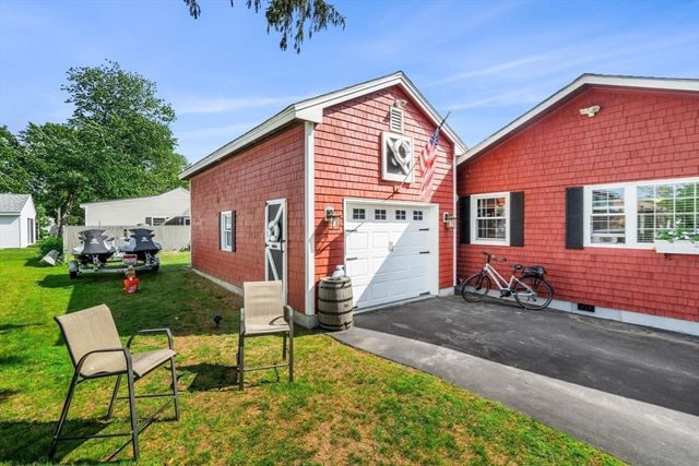 5 Linda Dr, Belmont, NH 03220