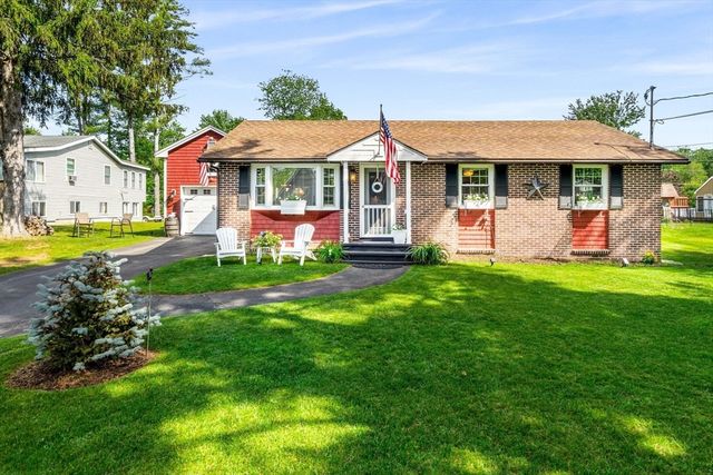 5 Linda Dr, Belmont, NH 03220