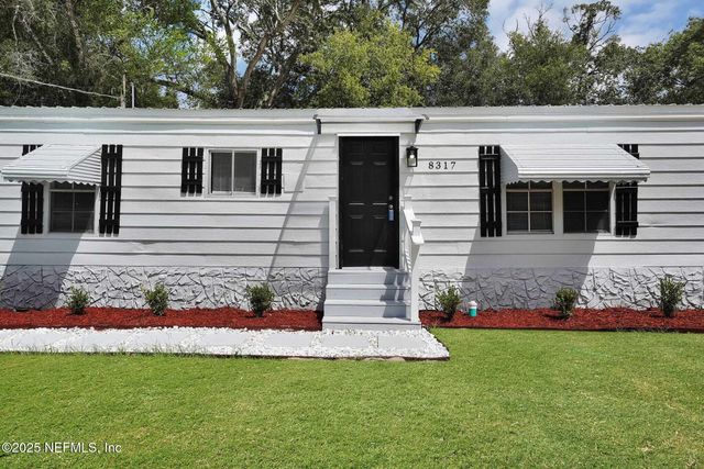 8317 MC GLOTHLIN Street, Jacksonville, FL 32210
