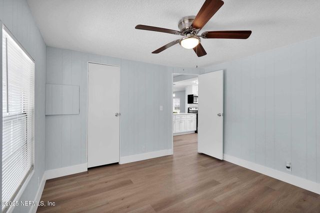 8317 MC GLOTHLIN Street, Jacksonville, FL 32210