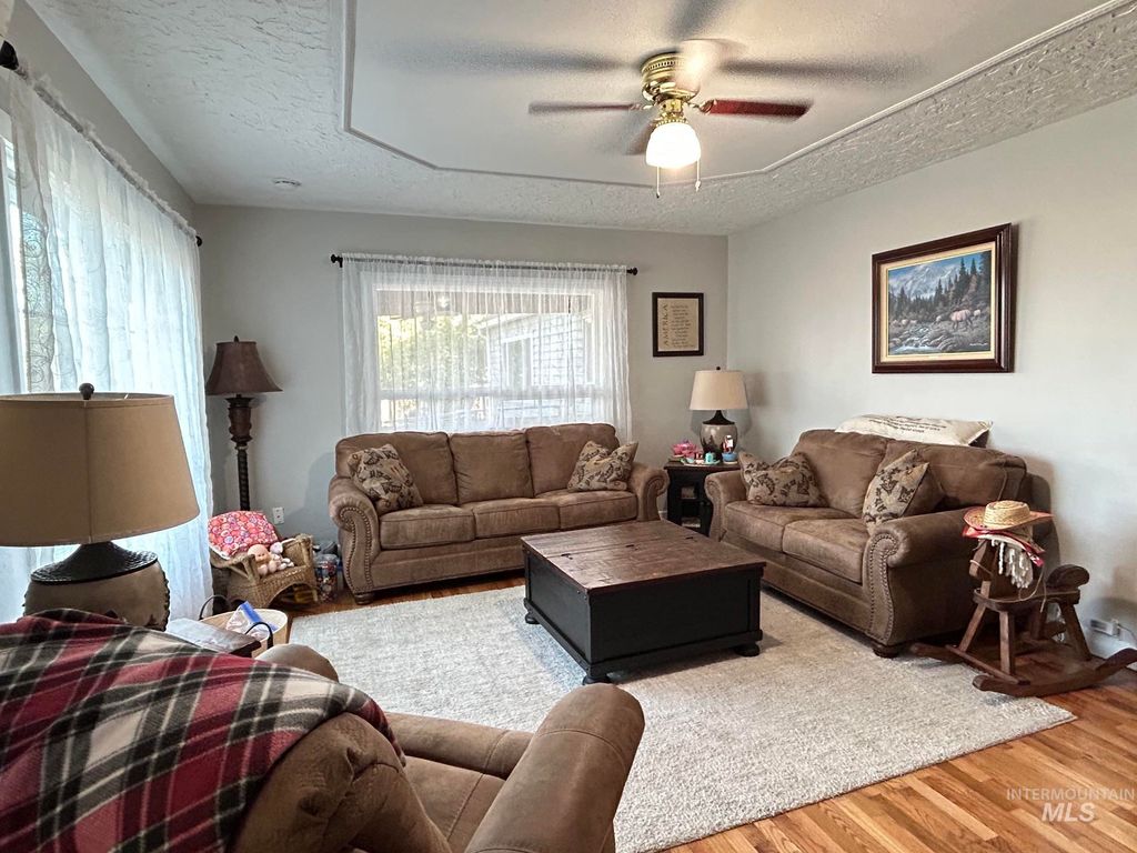 1306 Burrell Ave, Lewiston, ID 83501 photo 3