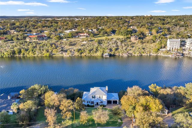 508 Los Escondidos ST, Marble Falls, TX 78654