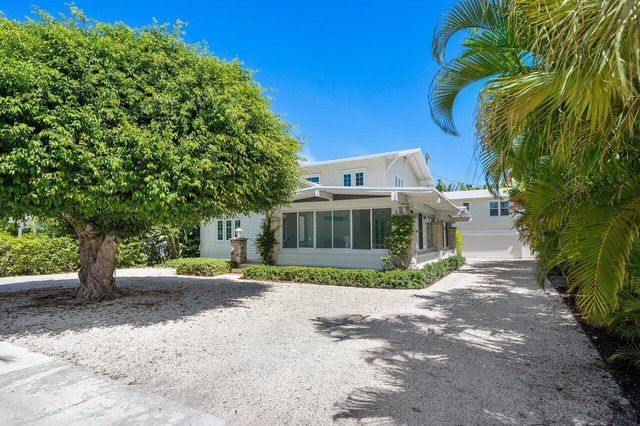 141 Chilean Avenue, Palm Beach, FL 33480