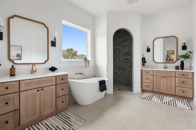60 War Bonnet, Wimberley, TX 78676