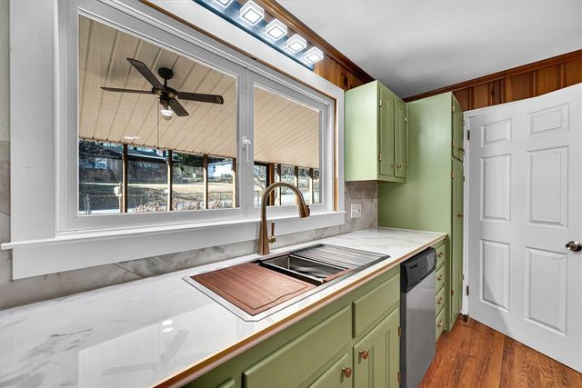 433 Pineview Drive, Pickens, SC 29671