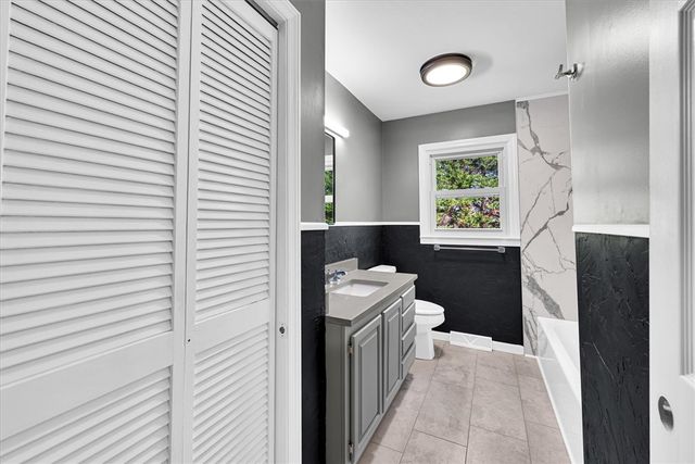 433 Pineview Drive, Pickens, SC 29671