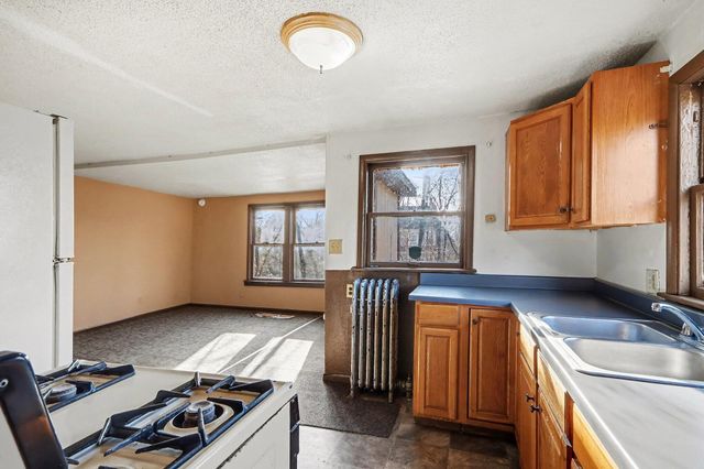 180 Calhoun Street, Battle Creek, MI 49017