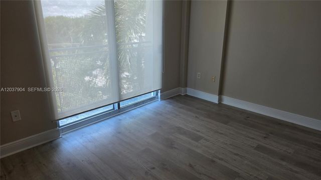3001 SW 27th Ave L402, Miami, FL 33133