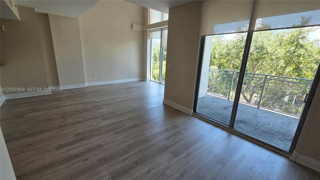 3001 SW 27th Ave L402, Miami, FL 33133
