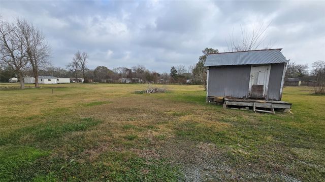 801 Collins Street, Dayton, TX 77535