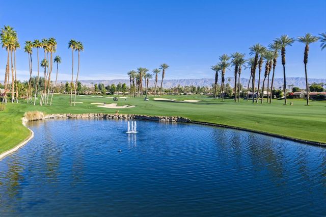 65 Mayfair Drive, Rancho Mirage, CA 92270