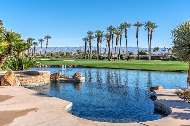 65 Mayfair Drive, Rancho Mirage, CA 92270