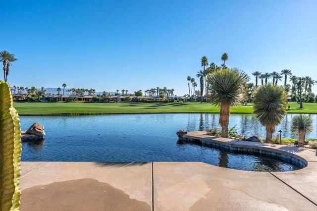 65 Mayfair Drive, Rancho Mirage, CA 92270