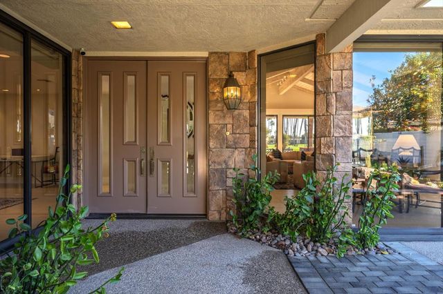 65 Mayfair Drive, Rancho Mirage, CA 92270