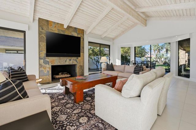 65 Mayfair Drive, Rancho Mirage, CA 92270