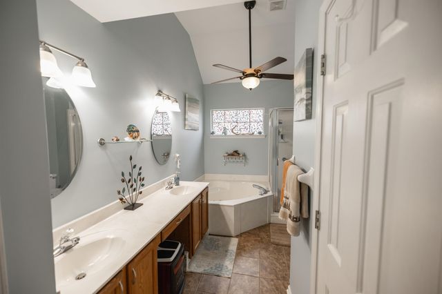 45 COTTON TRAIL DR, Rossville, TN 38066