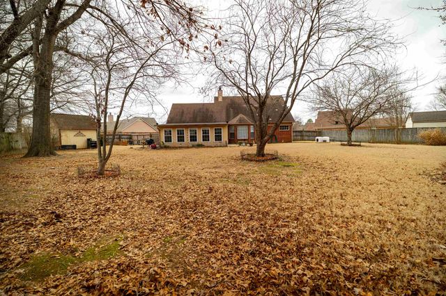 45 COTTON TRAIL DR, Rossville, TN 38066