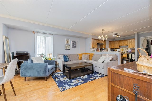 280 Harvard St 1A, Cambridge, MA 02139