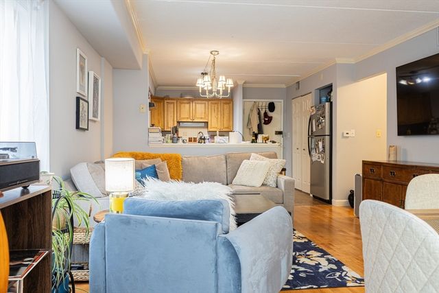 280 Harvard St 1A, Cambridge, MA 02139