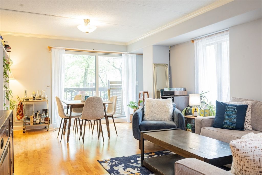 280 Harvard St 1A, Cambridge, MA 02139