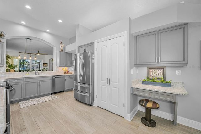 1527 WOODSTREAM DRIVE, Oldsmar, FL 34677