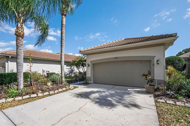 1527 WOODSTREAM DRIVE, Oldsmar, FL 34677