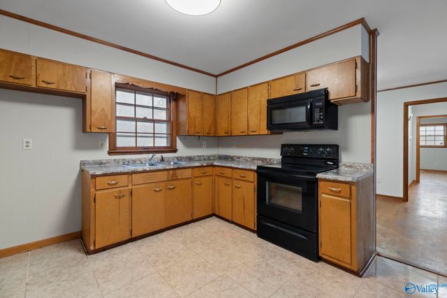 3511 Purdy Drive, Huntsville, AL 35810