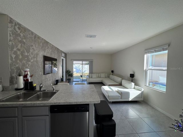 2843 Turnstone Run, Harmony, FL 34773