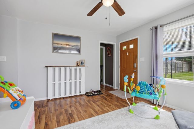 125 N West Street, Tipton, IN 46072