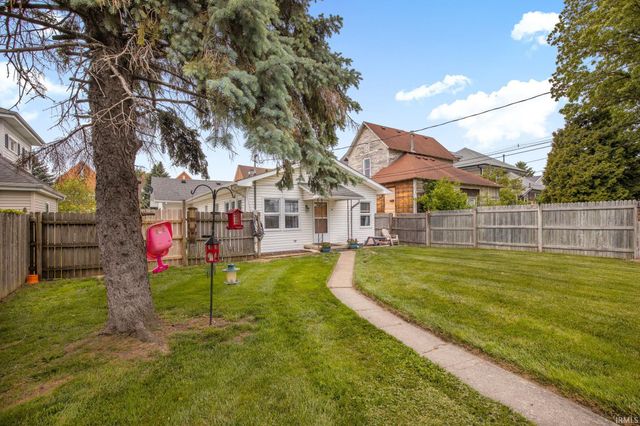 125 N West Street, Tipton, IN 46072