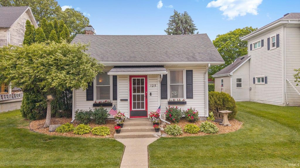 125 N West Street, Tipton, IN 46072