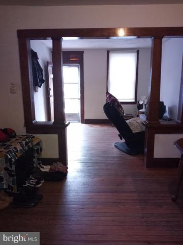 413 S PARRISH ST, Baltimore, MD 21223