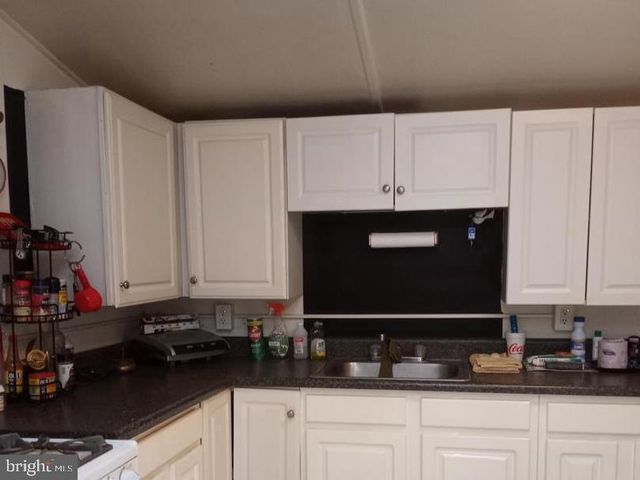 413 S PARRISH ST, Baltimore, MD 21223